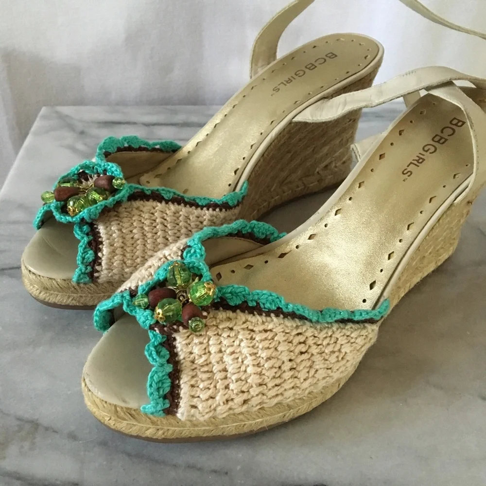 MiNt BCBG eSpAdRiLlE wEdGe sAnDaLs